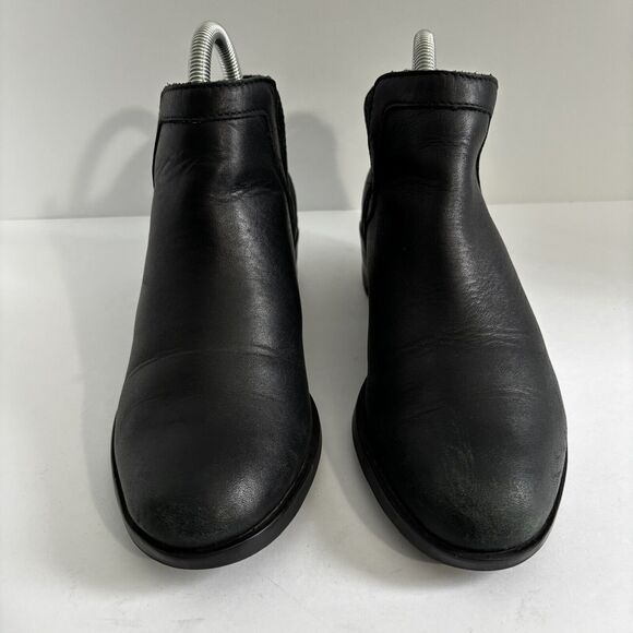 Sorel Lolla II Cut Out Bootie Black Leather Boots Women's Size 6 US, 37 EU - Picture 2 of 10